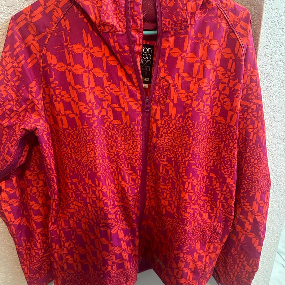 Burton Red and Pink Patterned windbreaker
